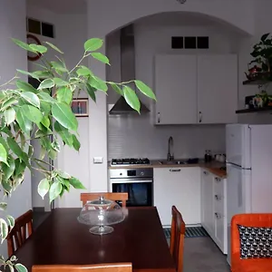 A Uso Turistico , Rzym Włochy